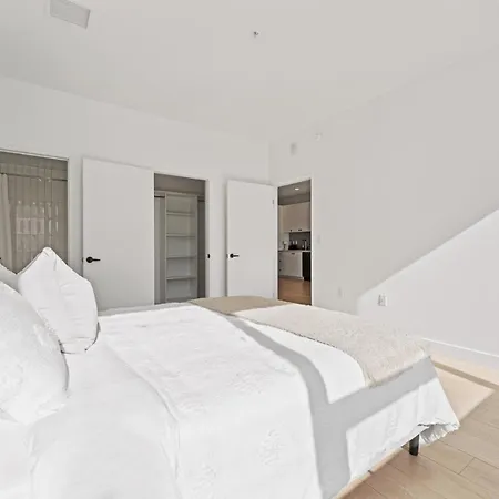 Stylish Westwood Apartment - Steps From Ucla-2 Bedroom 2 Bath Los Angeles Exterior photo
